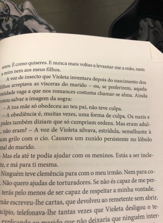 ‘O Processo Violeta’: um romance sobre o país real